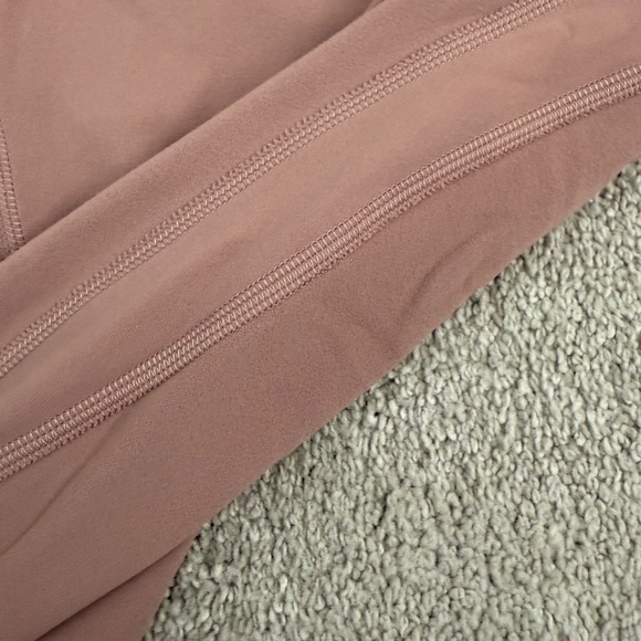 Lululemon align leggings 23” twilight rose 2 - Picture 5 of 6